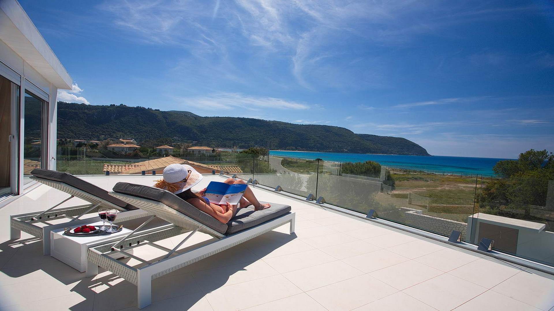 Luxury 4bdrm villa in Lefkada