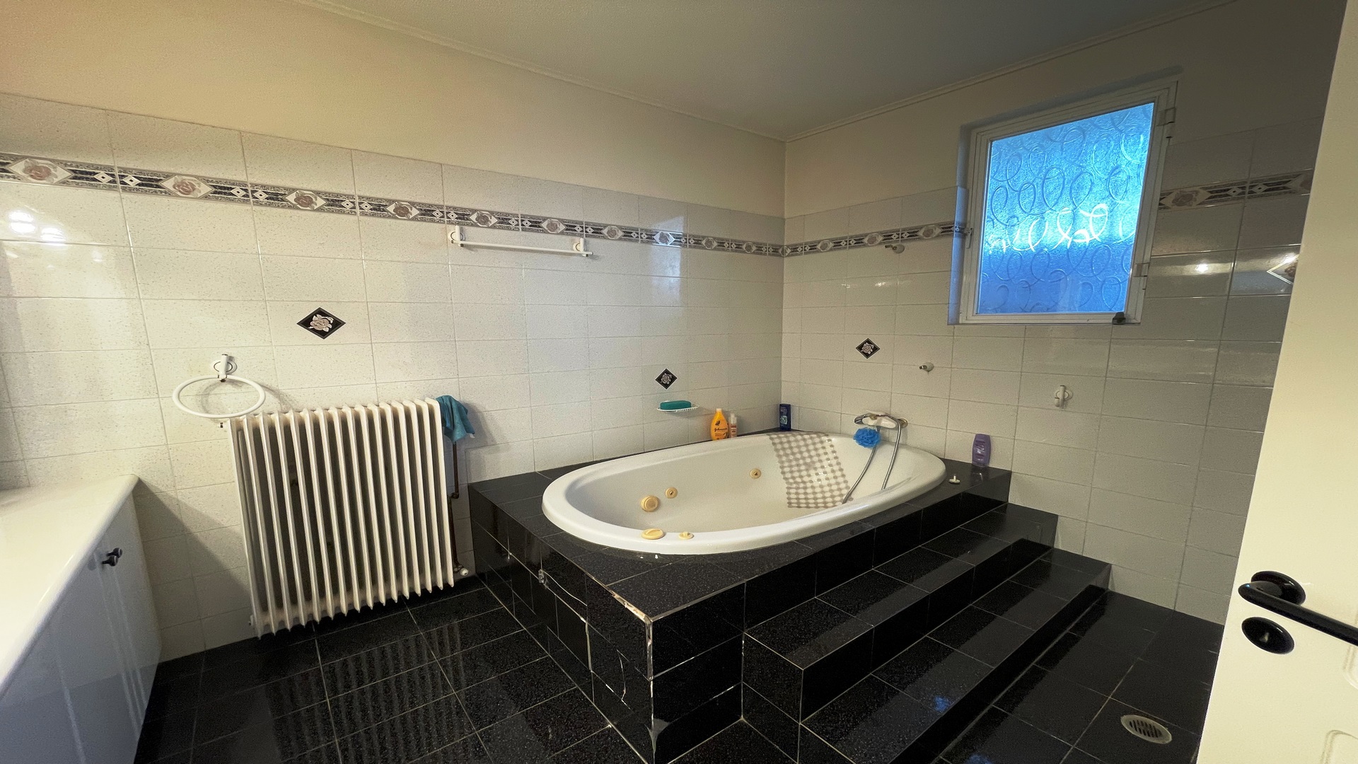 28 (Αντιγραφή)